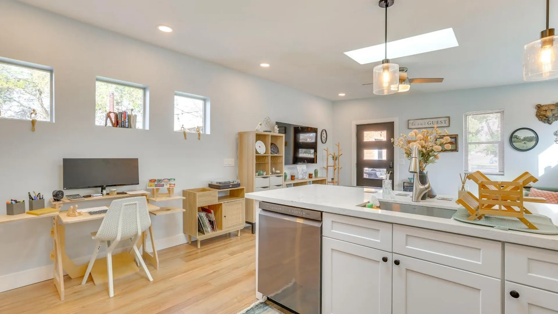 4 Mi To Downtown Phoenix Wfh-Friendly Apartment United States